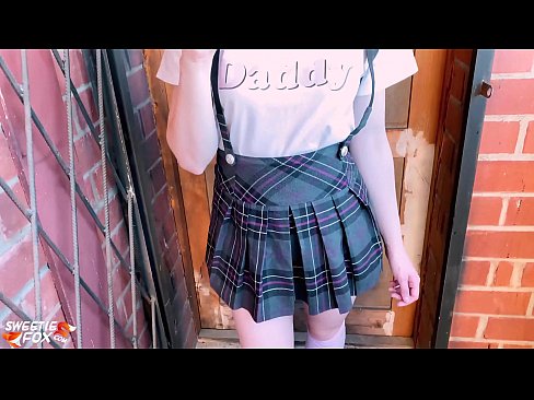 ❤️ Schoolgirl Mengisap penisnya dalam-dalam dan meniduri alih-alih kelas. Rusia porno pada kami id.sexygirlspics.ru ️